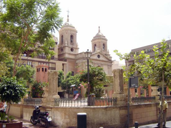 Parroquia de San Pedro Apóstol